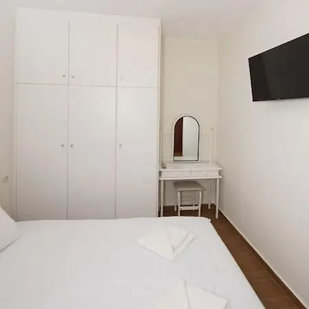 Διαμέρισμα Anna Maria *